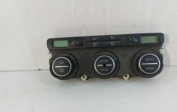 Volkswagen Golf V Climate control unit