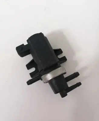 Audi A4 S4 B6 8E 8H Turbo solenoid valve 1H0906627