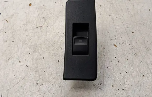 Toyota Verso Quarter vent window switch 8481005070 742720F010