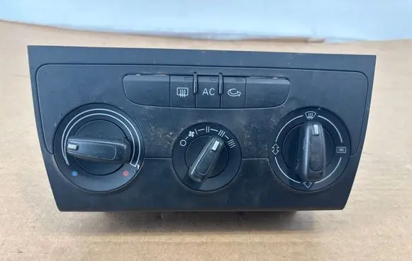 Audi A3 S3 8P Climate control unit 8P0863263B