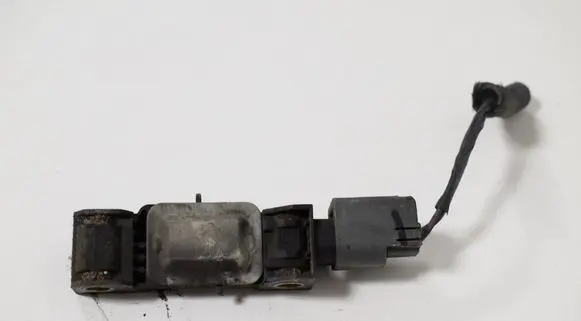 Chrysler 300 - 300C Airbag deployment crash/impact sensor 04671779AC 3714302381