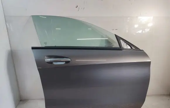 Mercedes-Benz CLA C117 X117 W117 Front door