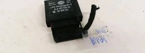 Opel Omega B2 Headlight ballast module Xenon 90565931 5LA00759500