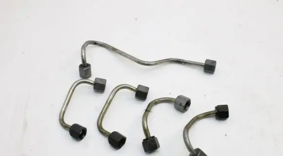 Peugeot RCZ Fuel injector supply line/pipe 