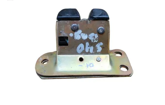 Volvo S40, V40 Tailgate lock latch 30802821