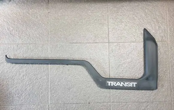 Front door trim (molding)