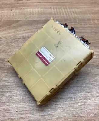 Toyota Avensis Verso Other control units/modules 8865044210 0771005520