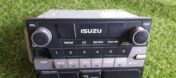 Suzuki SX4 Radio/CD/DVD/GPS head unit 3910180JL 13910180JL