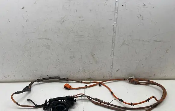 Volkswagen e-Golf Electric car charging cable 5QE915925K 5GE97151AA