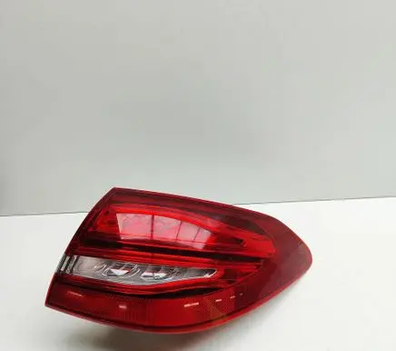 Mercedes-Benz C W205 Rear/tail lights A2059060303