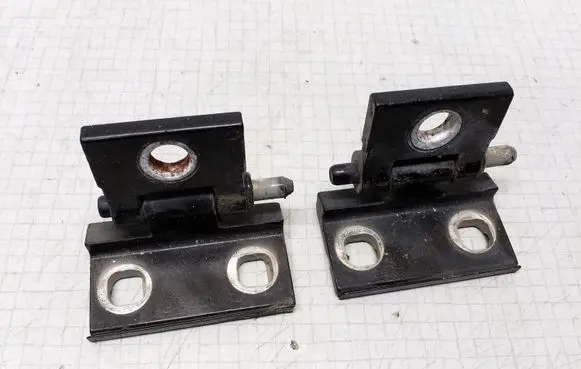 Volvo S60 Front door hinge set 