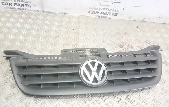 Volkswagen Touran I Front bumper upper radiator grill