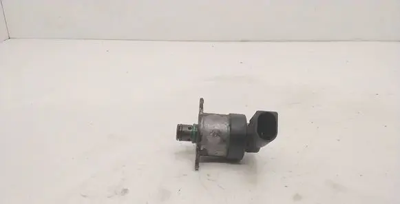 BMW 3 E46 Fuel pressure sensor 0928400537 10700