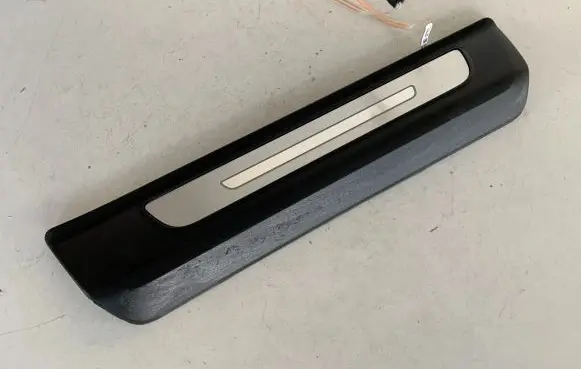 Audi Q7 4M Rear sill trim cover 4M0947418