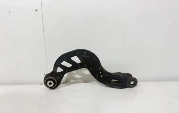 Mercedes-Benz CLA C117 X117 W117 Rear control arm A2463501006W117