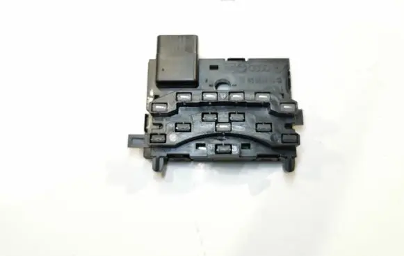 Audi A3 S3 8P Steering angle sensor 1K0959654
