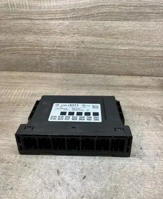 Opel Astra K Comfort/convenience module 13518371 F00HJ01757 111806700001PCBQ