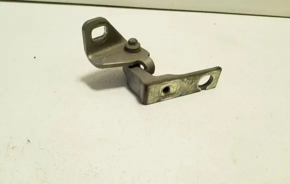 Ford S-MAX Front door lower hinge 6M21U22811AE