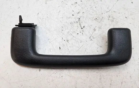 Mitsubishi Eclipse Cross Front interior roof grab handle