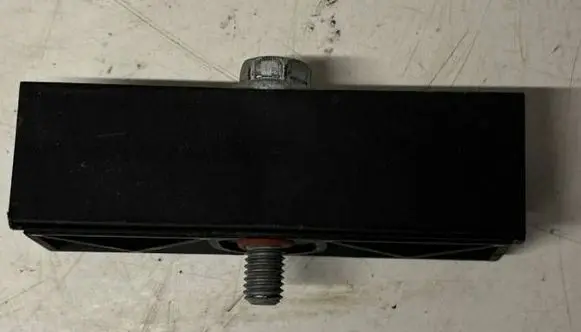 BMW 5 F10 F11 Battery bracket 7592923