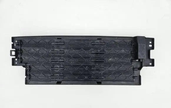 Jaguar F-Pace Radiator trim M8A2-8475-AA M8A28475AA