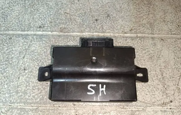 Audi A6 S6 C7 4G Gateway control module 4G5907468H