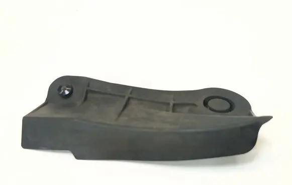 Toyota Prius+ (ZVW40) Front mudguard 030L