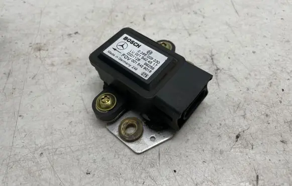 Mercedes-Benz E W211 ESP (stability system) control unit 0265005230 0015404517