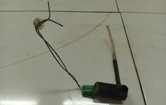 Suzuki Ignis Windscreen/windshield washer pump
