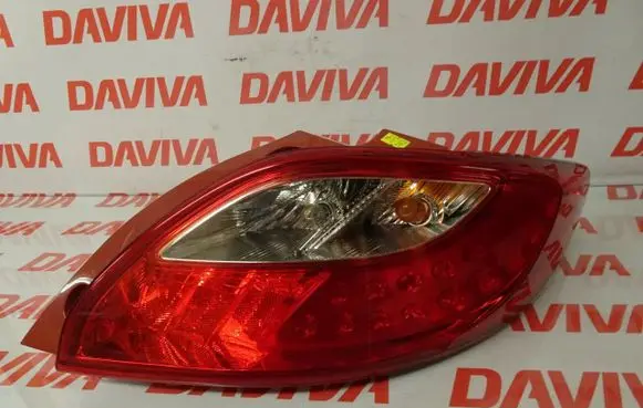 Mazda 2 Rear/tail lights D65151150 K2442