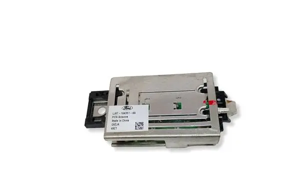 Citroen C4 I Antenna control unit LJ8T19K351AA