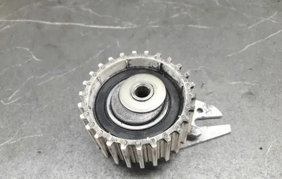 Alfa Romeo 145 - 146 Timing belt tensioner 979433