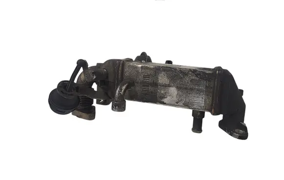 BMW 5 E60 E61 EGR valve cooler 779737104