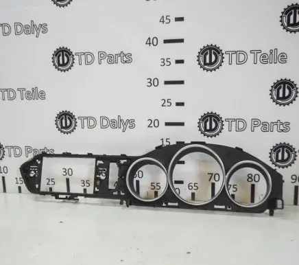 Mercedes-Benz C W204 Dashboard trim A2046890139
