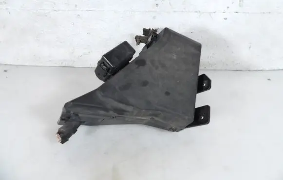 Subaru Legacy Fuse box set MB702800B