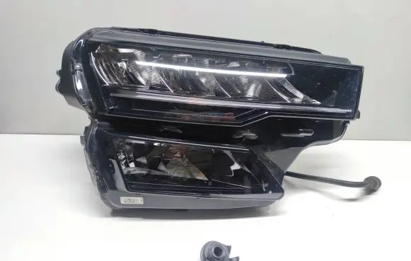 Skoda Karoq Headlight/headlamp 57B941010