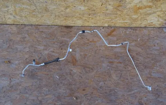 Fiat 500 Air conditioning (A/C) pipe/hose 52060986