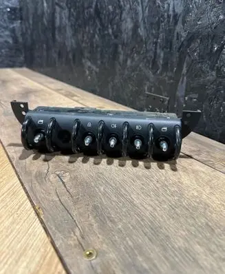Mini One - Cooper R50 - 53 A set of switches 6917985 370578