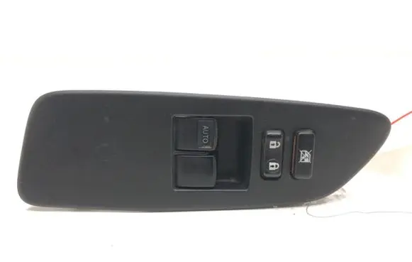 Toyota Auris 150 Electric window control switch