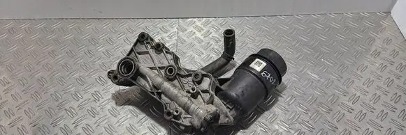 Mercedes-Benz C W204 Oil filter mounting bracket 70362379