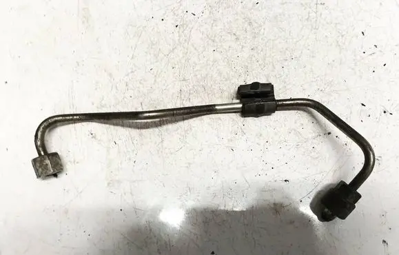 Volvo XC60 Fuel line pipe