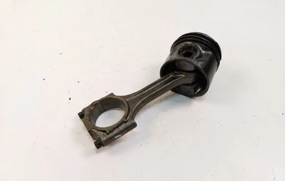 Volvo V70 Piston 