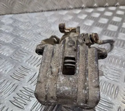 Volkswagen Golf IV Rear brake caliper