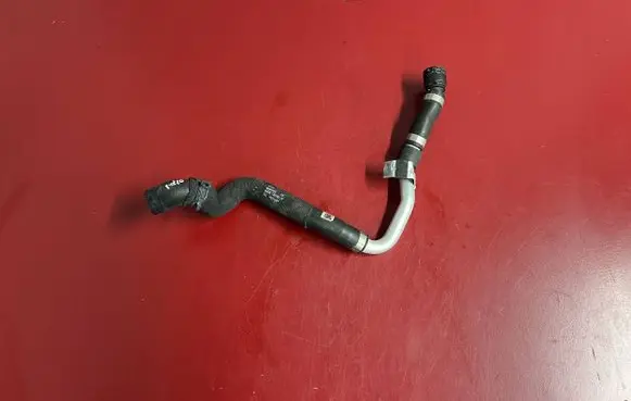 BMW X1 F48 F49 Engine coolant pipe/hose 8658488 17128658488
