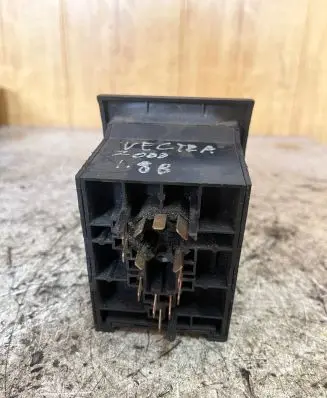 Opel Zafira A Light switch 09228134 03392160100