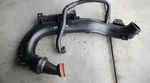Ford Kuga II Air intake hose/pipe 9C623