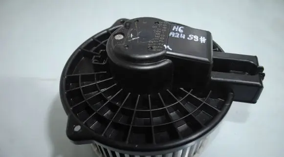 Mazda 6 Heater fan/blower 8727000690MAZDA