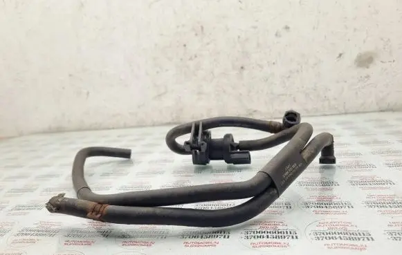 Volkswagen Fox Fuel line pipe 0280142345 03D133986E