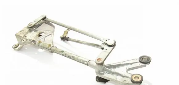 Volkswagen Touran I Front wiper linkage 
