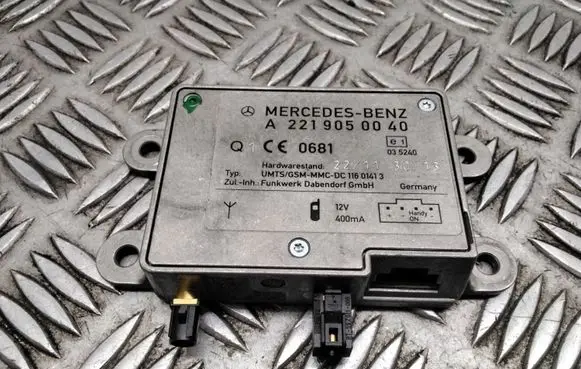 Mercedes-Benz ML W166 Aerial antenna amplifier A2219050040